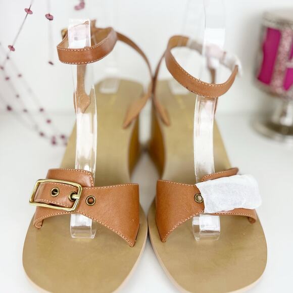 Lord & Taylor NWB Brown Leather Ankle Strap Wooden Wedge Heel Sandals Size 8 M - Picture 4 of 12